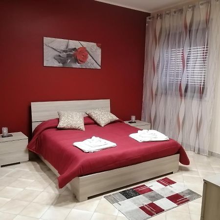 Casa Vacanza Petrulli Zafferana Etnea Exterior foto